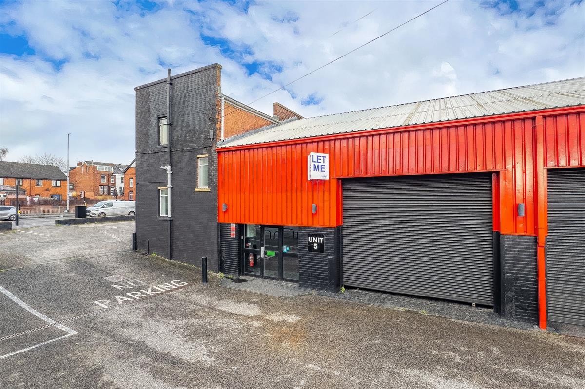 Photo of Dewsbury Road, Leeds