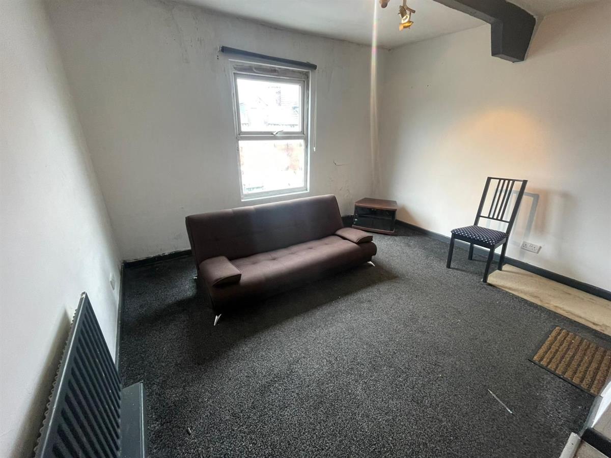 Photo of Flat 2,  Kirkstall Road, Leeds