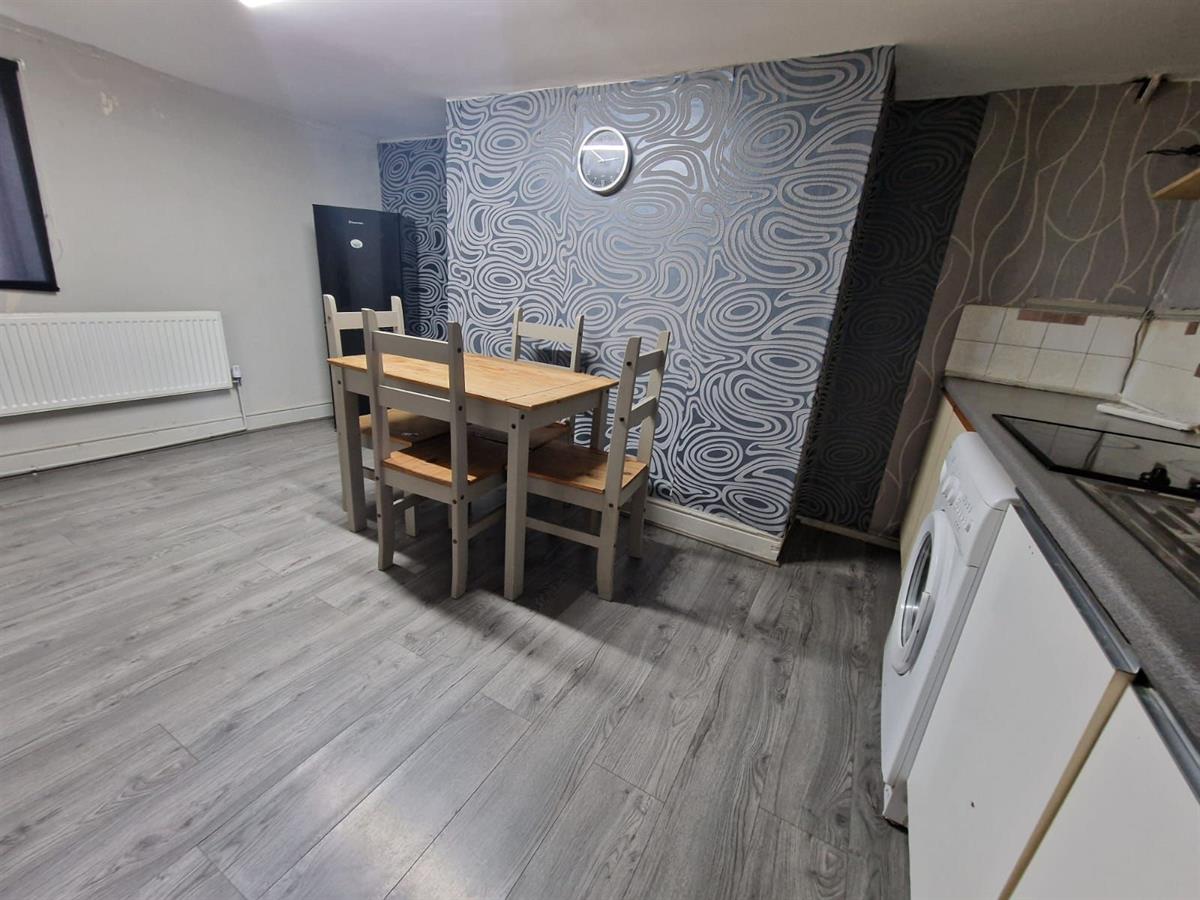 Woodview Grove, Holbeck, Leeds