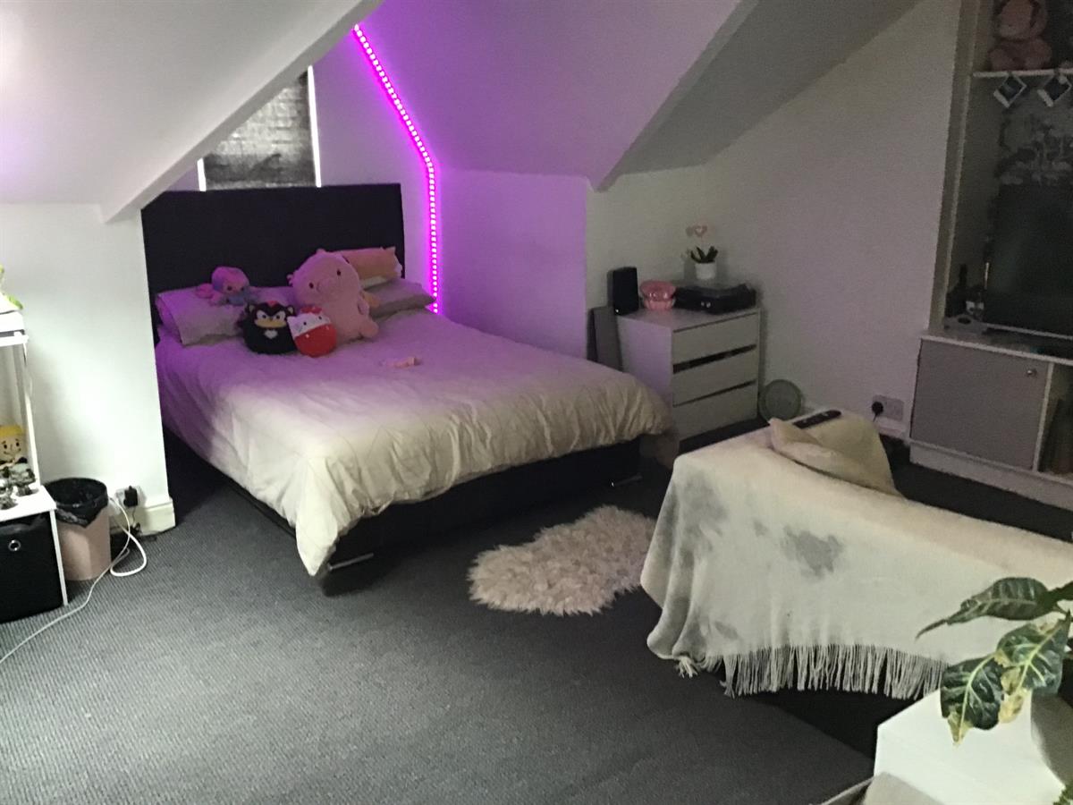 Photo of Flat 3,  Armley Ridge Road, Leeds