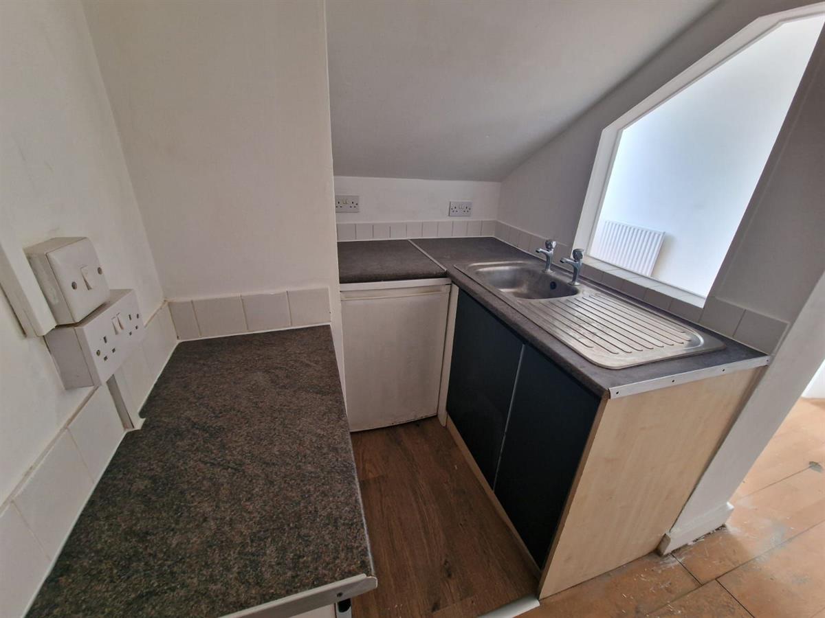 Photo of Whingate, Leeds