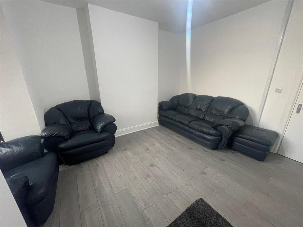 Photo of Elford Place East, Leeds