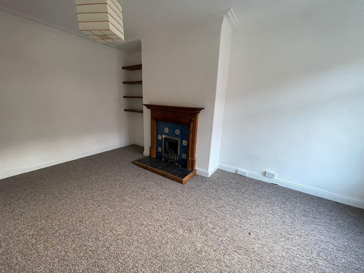 Cross Flatts Parade, Leeds